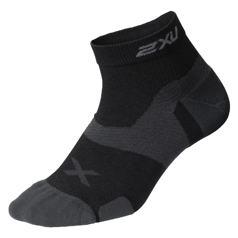 Adult's VECTR Cushion 1/4 Crew Socks