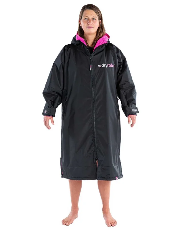 Advance Long Sleeve Adult Robe - Black/Pink